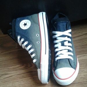 CONVERSE hi top zipper back new sz 4 m 6 W